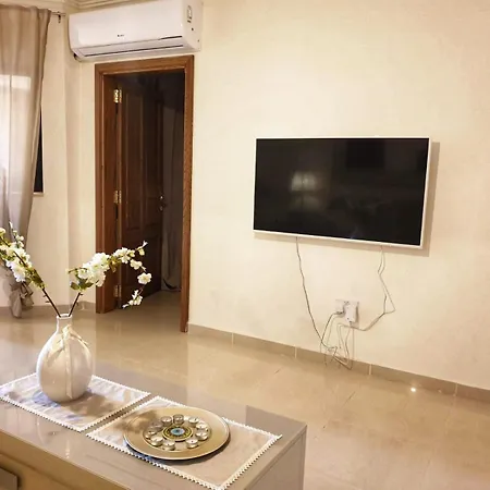 2 Bedroom Close To Centre & Seafront * St. Paul's Bay