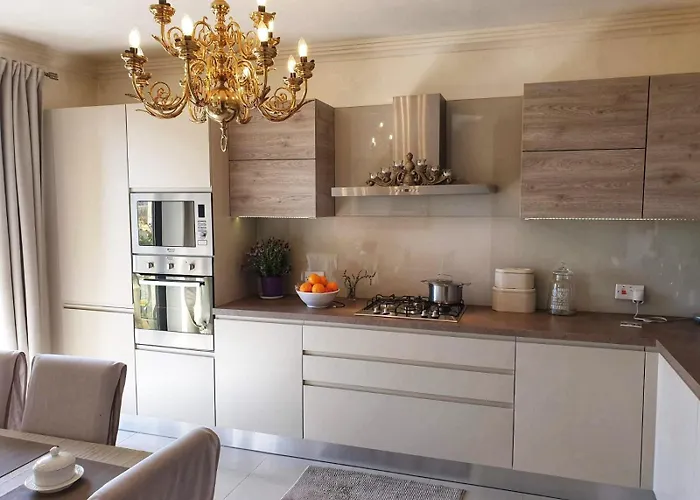 Appartement 2 Bedroom Close To Centre & Seafront